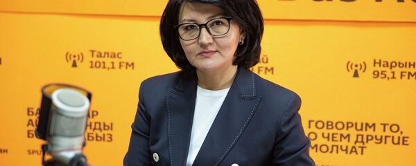 Улуттук банктын расмий өкүлү Аида Карабаева - Sputnik Кыргызстан
