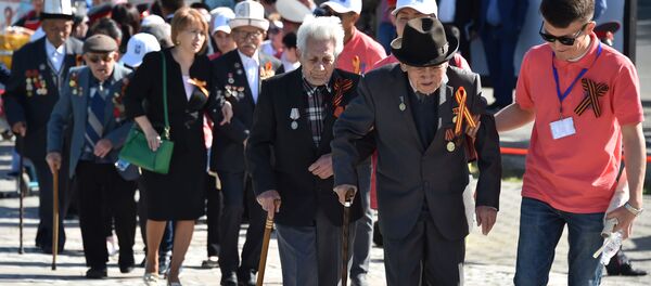 Празднование 74-й годовщины победы Советского Союза в Бишкеке Празднование 74-й годовщины победы Советского Союза в Бишкеке - Sputnik Кыргызстан