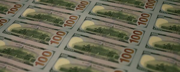 Пачки долларов в Бюро гравировки и печати. - Sputnik Кыргызстан