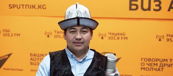 Известный манасчи Доолот Сыдыков  - Sputnik Кыргызстан