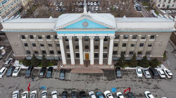  Вид на здание мэрии города Бишкек. Архивное фото - Sputnik Кыргызстан