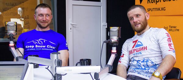 Альпинисты из КР Андрей Алипов и Виктор Филинов - Sputnik Кыргызстан