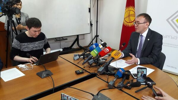 Председатель Национального банка КР Толкунбек Абдыгулов на пресс-конференции о ситуации на валютном рынке - Sputnik Кыргызстан