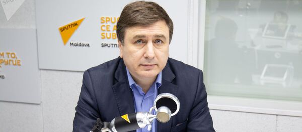 Экономист Вячеслав Ионицэ на радиостудии Sputnik Молдова - Sputnik Кыргызстан