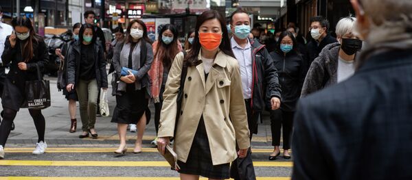 Гонконгкто шаардыктар медициналык маскачан. Архив - Sputnik Кыргызстан
