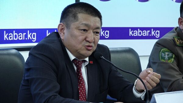 Скрывают ли власти КР коронавирус в стране? Видеоответ главы Минздрава - Sputnik Кыргызстан