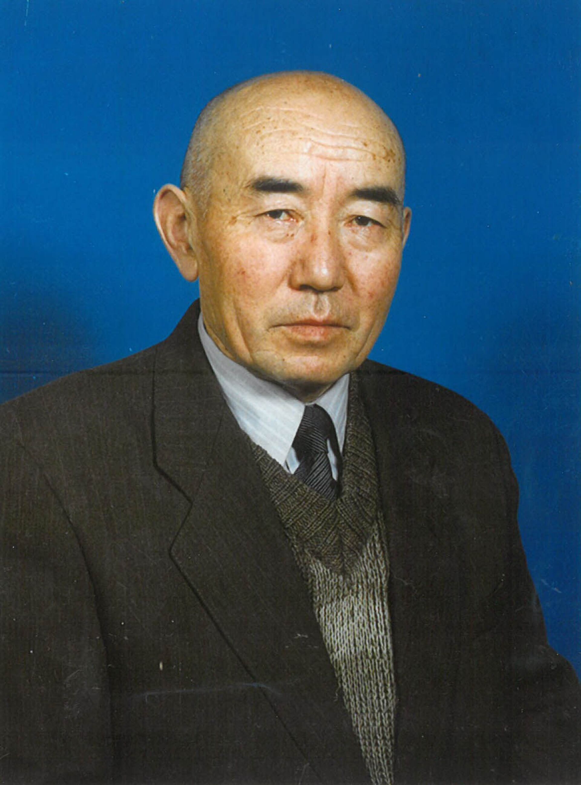 Писатель-прозаик, поэт и общественный деятель Салижан Жигитов - Sputnik Кыргызстан, 1920, 16.12.2021