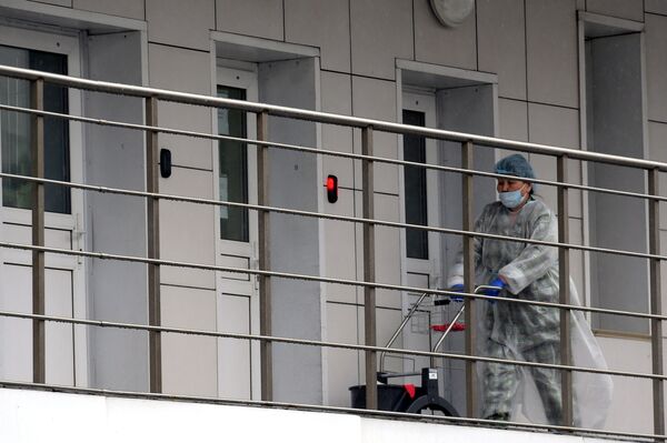 Женщина стыдилась своей беспомощности — истории санитаров из КР - Sputnik Кыргызстан