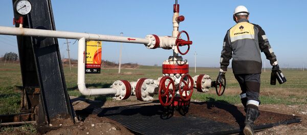 Нефтяное месторождение. Архивное фото - Sputnik Кыргызстан