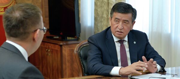 Президент Сооронбай Жээнбеков принял председателя НБКР Толкунбека Абдыгулова - Sputnik Кыргызстан