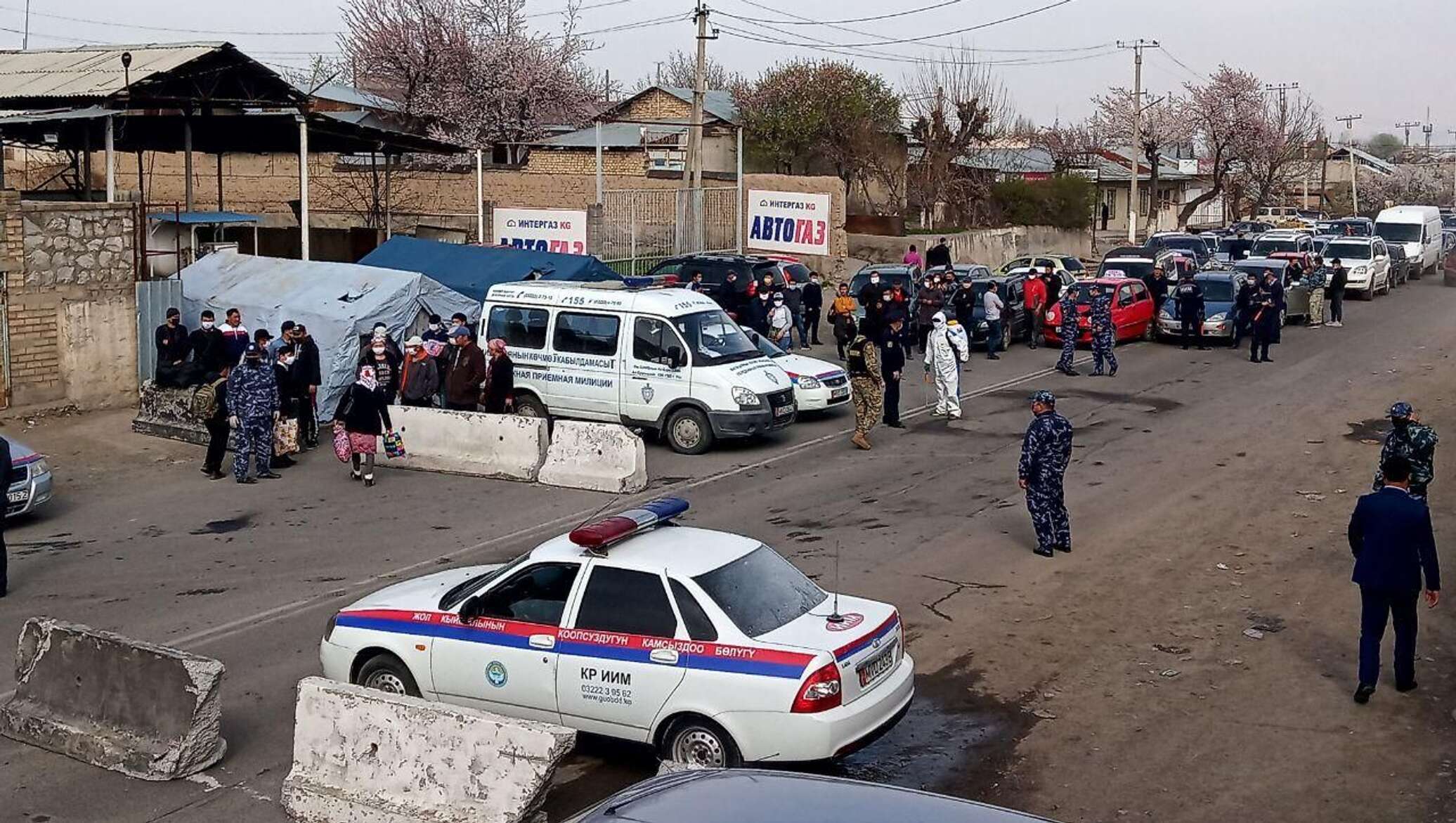 Новости ош сегодня. Население города Ош. Ош сейчас. ИИМ Ош. Пагода Ош.