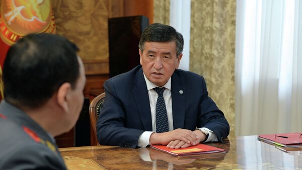Президент Сооронбай Жээнбеков ички иштер министри Кашкар Жунушалиевди кабыл алды - Sputnik Кыргызстан
