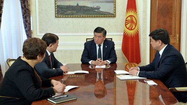 Сооронбай Жээнбеков, Жогорку Кенеша Төрагасы, Премьер-министр жана Жогорку сотттун Төрагасы - Sputnik Кыргызстан
