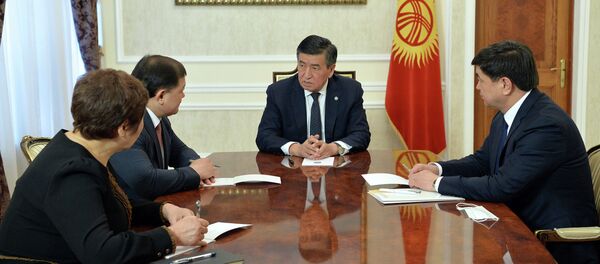 Сооронбай Жээнбеков, Жогорку Кенеша Төрагасы, Премьер-министр жана Жогорку сотттун Төрагасы - Sputnik Кыргызстан