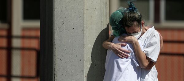 Врачи неотложной помощи в больнице. Архивное фото - Sputnik Кыргызстан