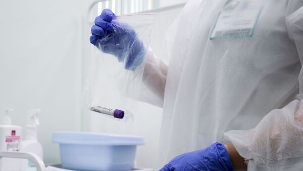 Лаборатория Гемотест начинает делать тесты на COVID-19 в Симферополе - Sputnik Кыргызстан