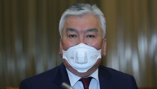 Назначенный министром здравоохранения КР Сабиржан Абдикаримов на заседании ЖК - Sputnik Кыргызстан