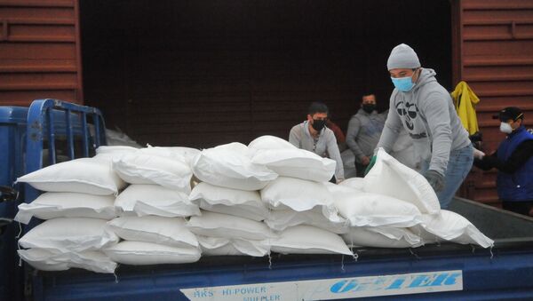 Гуманитарная помощь из Узбекистана для КР в целях борьбы против распространения коронавируса - Sputnik Кыргызстан