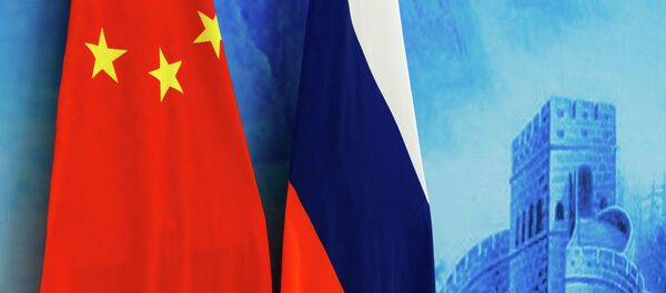 Россиянын жана Кытайдын желектери. Архив Россиянын жана Кытайдын желектери. Архив - Sputnik Кыргызстан