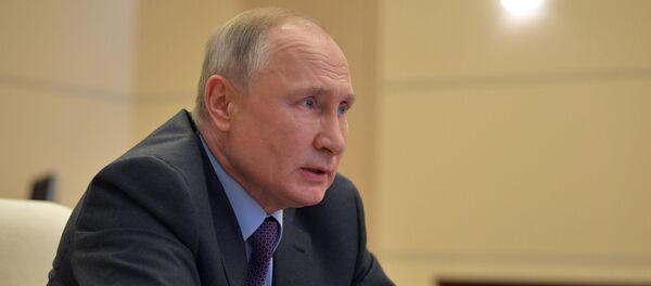 Президент РФ В. Путин провел совещание о ситуации на глобальных энергетических рынках Президент РФ В. Путин провел совещание о ситуации на глобальных энергетических рынках - Sputnik Кыргызстан