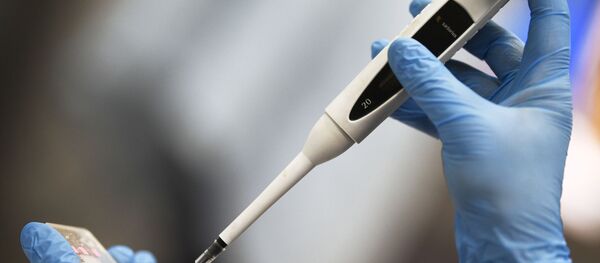 Коронавирусту аныктоого тест жасоо - Sputnik Кыргызстан