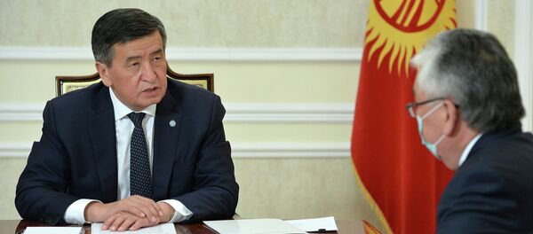 Президент Сооронбай Жээнбеков саламаттык сактоо министри Сабиржан Абдикаримовду кабыл алды - Sputnik Кыргызстан