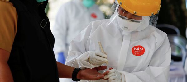 Ситуация в Индонезии в связи с коронавирусом - Sputnik Кыргызстан