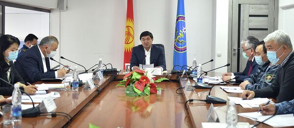 Заседание Республиканского штаба от 11 апреля 2020 года Заседание Республиканского штаба от 11 апреля 2020 года - Sputnik Кыргызстан