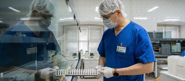 Лаборатория НИИ скорой помощи имени Н.В. Склифосовского Лаборатория НИИ скорой помощи имени Н.В. Склифосовского - Sputnik Кыргызстан