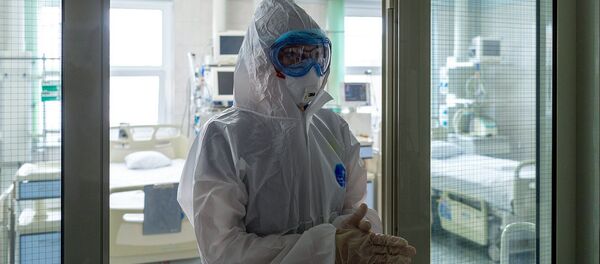 Врач в палате больницы. Архивное фото - Sputnik Кыргызстан