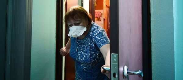 Доставка продуктов и лекарств на дом  - Sputnik Кыргызстан