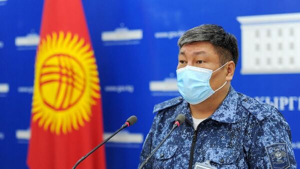 Бишкек шаарынын коменданты Алмаз Орозалиев брифинг учурунда - Sputnik Кыргызстан