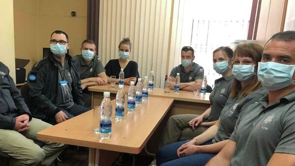 В Кыргызскую Республику по линии ВОЗ прибыла группа медицинских специалистов из Польши - Sputnik Кыргызстан