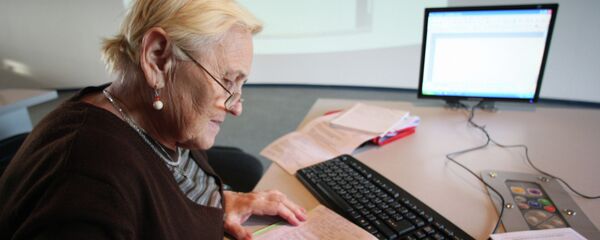 Курсы компьютерной грамотности для пенсионеров в Калининграде - Sputnik Кыргызстан