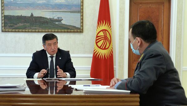 Президент Сооронбай Жээнбеков бүгүн, 23-апрелде, ички иштер министри Кашкар Жунушалиевди кабыл алды - Sputnik Кыргызстан