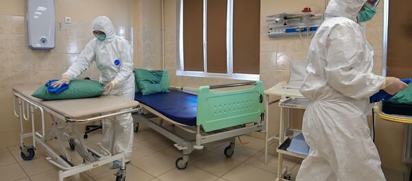 Дезинфекция роддома в Санкт-Петербурге - Sputnik Кыргызстан