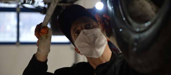 В Екатеринбурге возобновили работу автосервисы В Екатеринбурге возобновили работу автосервисы - Sputnik Кыргызстан