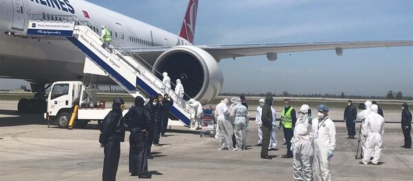 Прибыл чартерный рейс из Турции с гражданами КР - Sputnik Кыргызстан