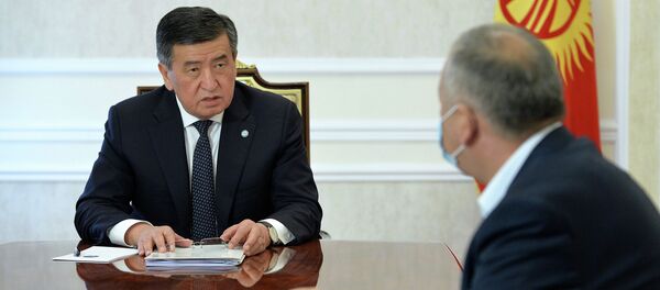 Президент КР Сооронбай Жээнбеков принял первого вице-премьер-министра Кубатбека Боронова - Sputnik Кыргызстан