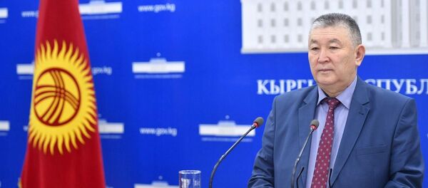Заместитель министра здравоохранения Нурболот Усенбаев Заместитель министра здравоохранения Нурболот Усенбаев - Sputnik Кыргызстан