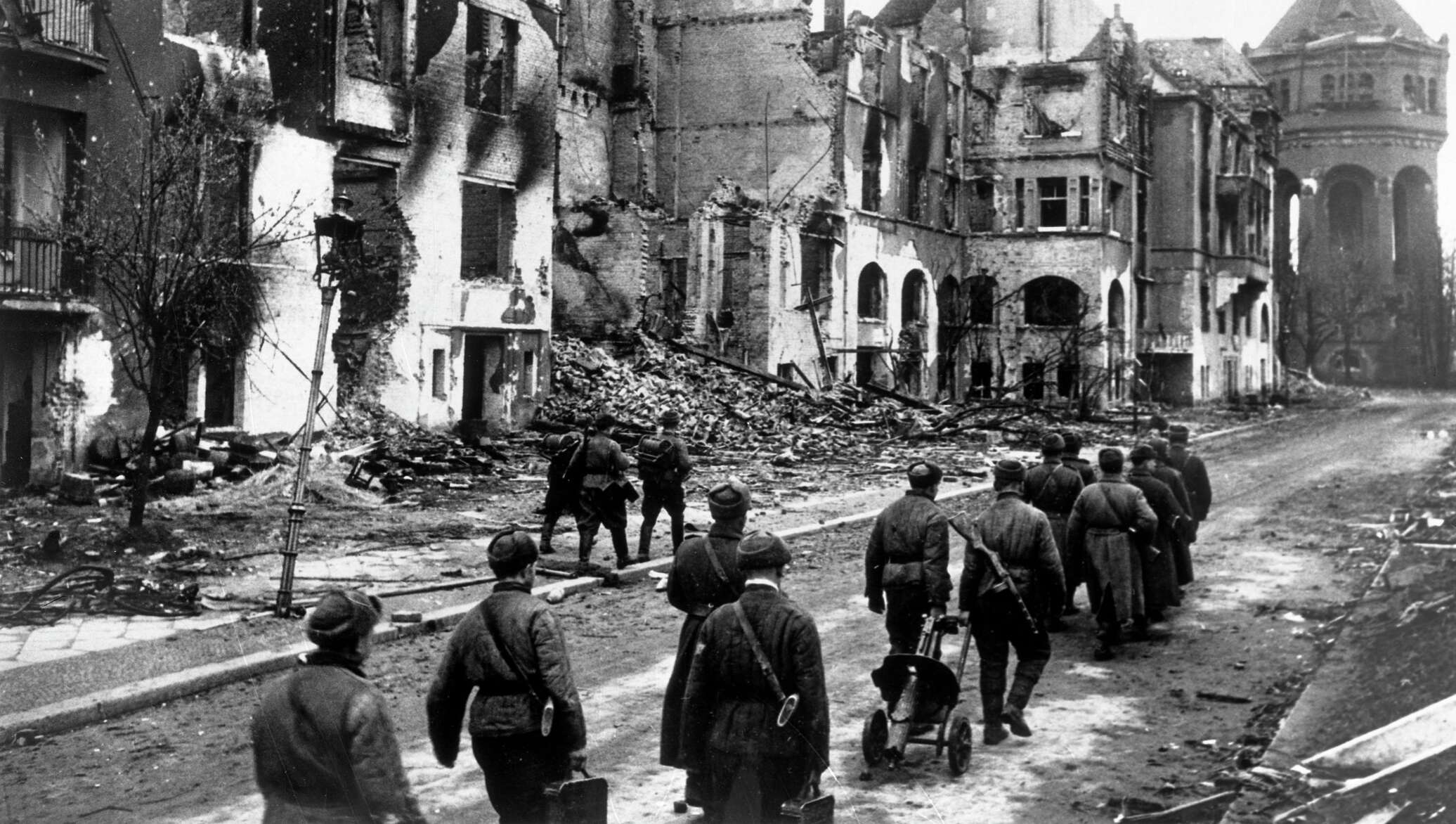 25 апреля 1945 г. Бои за Кенигсберг апрель 1945.