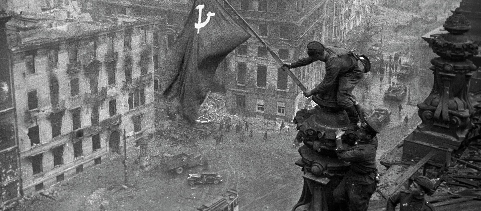 Знамя Победы обои на телефон