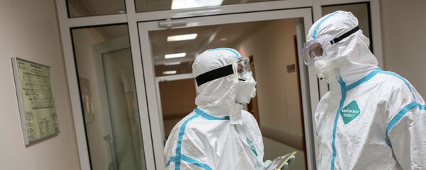 Госпиталь COVID-19 в центре МГУ имени М. В. Ломоносова - Sputnik Кыргызстан