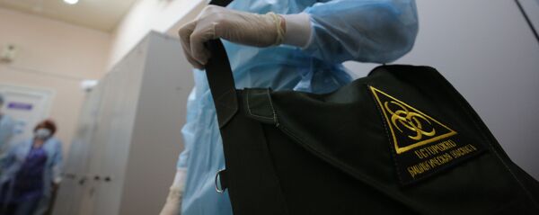 Обучение ординаторов диагностике COVID-19 в клинике Волгоградского медицинского университета - Sputnik Кыргызстан