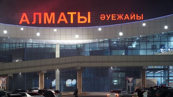 Аэропорт Алматы. Архивное фото - Sputnik Кыргызстан