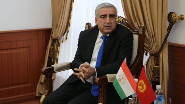 Посол Таджикистана в Кыргызстане Назирмад Ализода. Архивное фото - Sputnik Кыргызстан