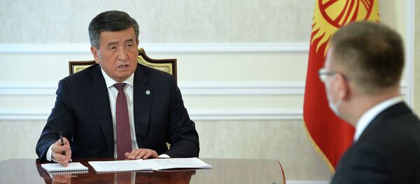 Сооронбай Жээнбеков принял Толкунбека Абдыгулова. - Sputnik Кыргызстан