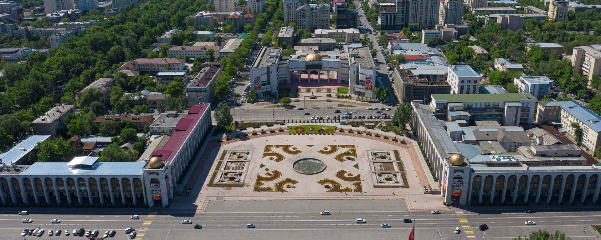 Вид на площадь Ала-Тоо в Бишкеке. Архивное фото - Sputnik Кыргызстан, 1920, 28.04.2022