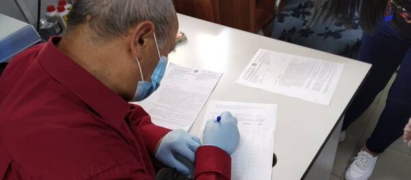 В Бишкеке выявлены многочисленные факты несоблюдения санитарно-карантинных мер как предпринимателями, так и горожанами - Sputnik Кыргызстан