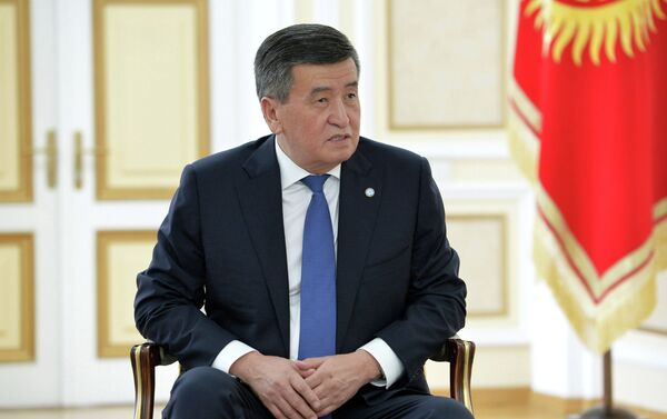 Президент Сооронбай Жээнбеков сегодня, 16 мая, встретился с многодетными матерями, сообщает пресс-служба главы государства
 - Sputnik Кыргызстан